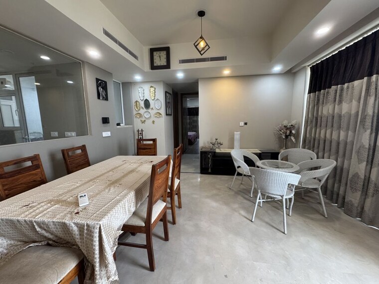 Dining area, emaar-digi-homes 3.5 Bedroom 2589 Sq.Ft. Apartment In Sector 62 Gurgaon 10687816