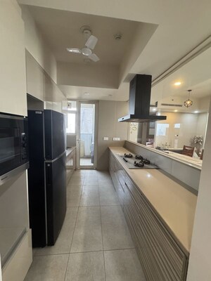 Kitchen in 3.5 BHK Apartment at Emaar Digi Homes, Sector 62 – for Sale