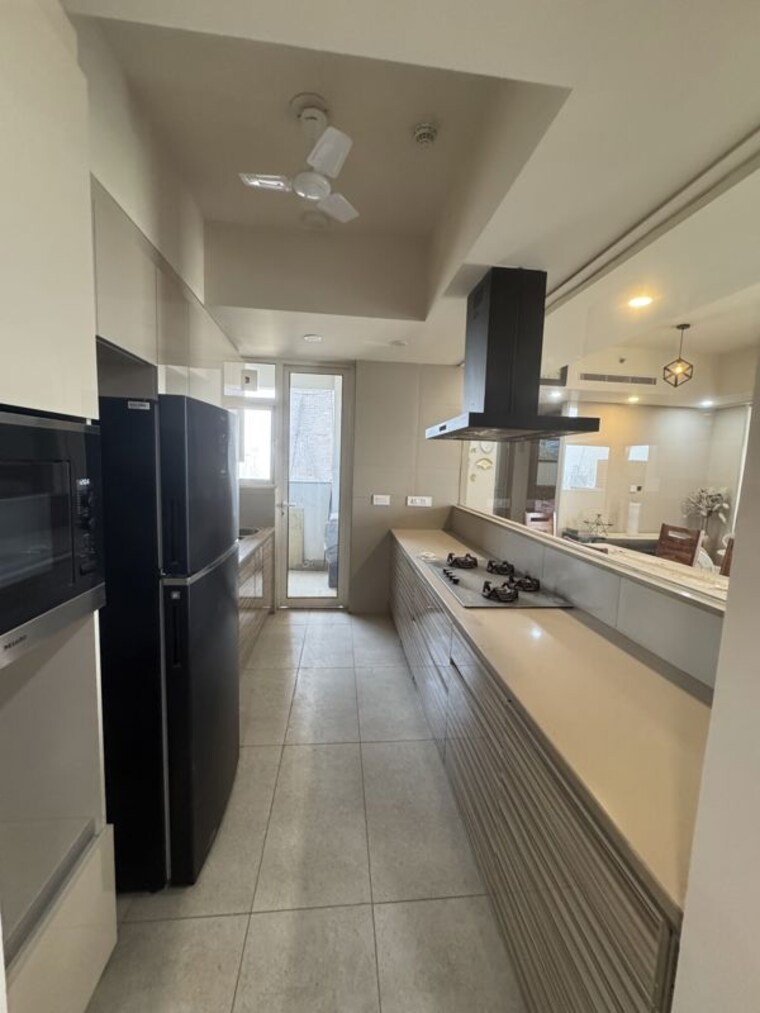 Kitchen, emaar-digi-homes 3.5 Bedroom 2589 Sq.Ft. Apartment In Sector 62 Gurgaon 10687816
