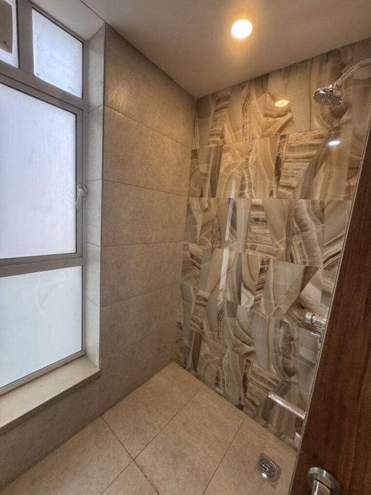 Washroom, emaar-digi-homes 3.5 Bedroom 2589 Sq.Ft. Apartment In Sector 62 Gurgaon 10687816