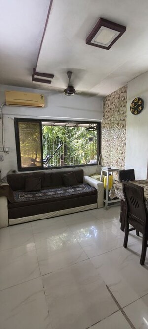 1 BHK Apartment For Rent in Shree Vijapur CHS, Kandivali East