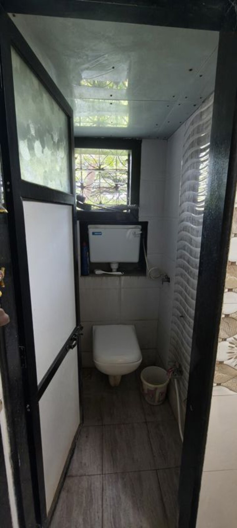 Bathroom, shree-vijapur-chs 1 Bedroom 380 Sq.Ft. Apartment In Kandivali East Mumbai 10687831