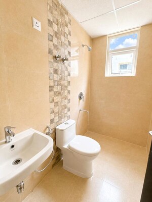 Bathroom in 2 BHK Builder Floor at Sector 22 – for Rent