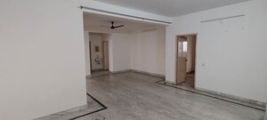Room in 3 BHK Apartment at Trendset Grande Apartments, Banjara Hills – for Rent