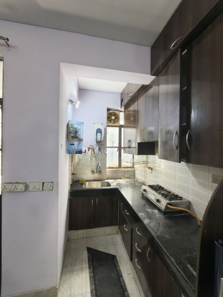 Kitchen, signature-global-solera-2 2 Bedroom 520 Sq.Ft. Apartment In Sector 107 Gurgaon 10687871