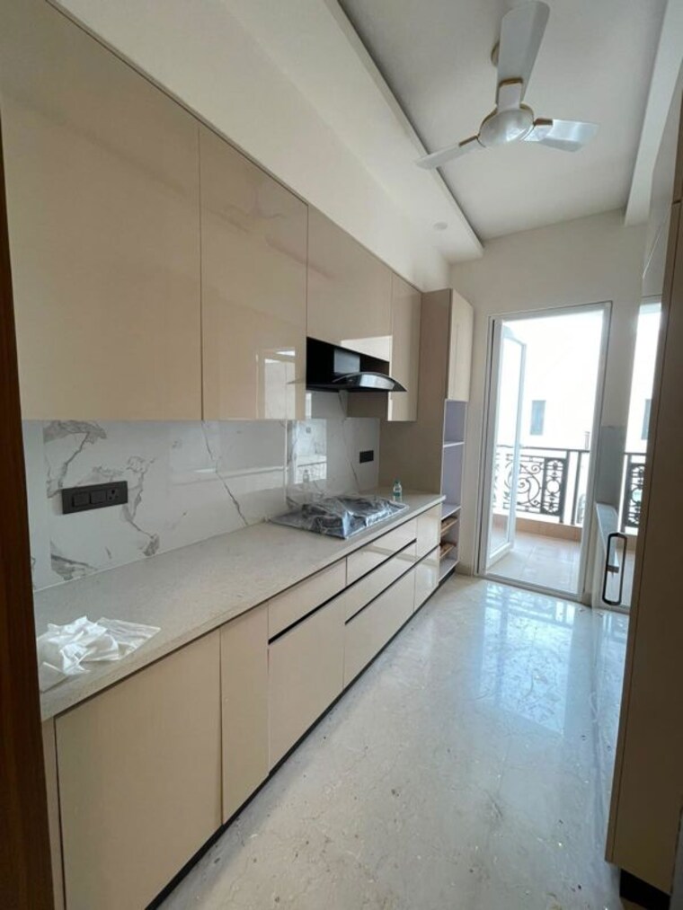 Kitchen, sector 21 3 Bedroom 1550 Sq.Ft. Builder Floor In Sector 21 Gurgaon 10687883