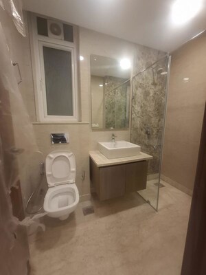 Bathroom in 3 BHK Builder Floor at Sector 21 – for Rent