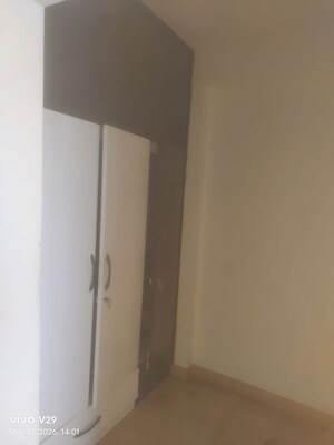 Room in 3 BHK Apartment at Bestech Park View Spa, Sector 47 – for Rent