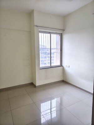 Room in 2 BHK Apartment at Kolte Patil Life Republic, Hinjewadi – for Rent
