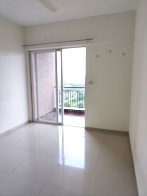 Room in 2 BHK Apartment at Kolte Patil Life Republic, Hinjewadi – for Rent