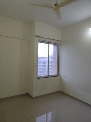 Room in 2 BHK Apartment at Kolte Patil Life Republic, Hinjewadi – for Rent