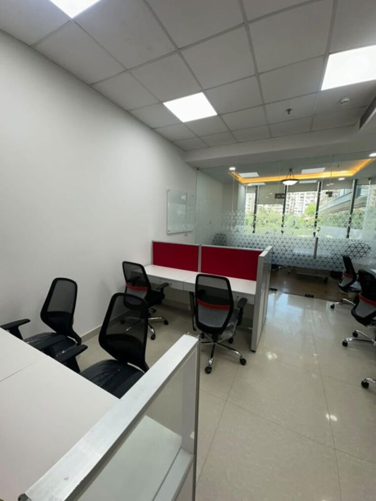 Team Area, spaze-itech-park Commercial Office Space 1022 Sq.Ft. In Sector 49 Gurgaon 10687908