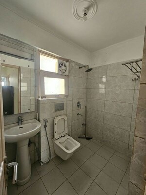 Bathroom in 3 BHK Apartment at Tulip Orange, Sector 70 – for Rent