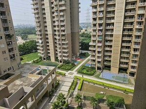 3 BHK Apartment For Sale in Capital Residency 360, Sector 70a