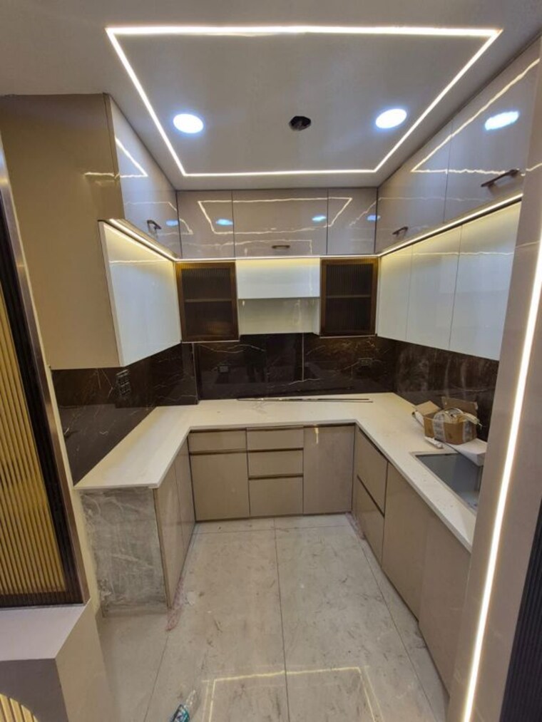 Kitchen, dwarka mor 3 Bedroom 120 Sq.Ft. Builder Floor In Dwarka Mor Delhi 10687955