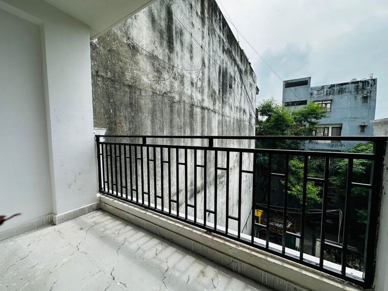Balcony, saket 1 Bedroom 590 Sq.Ft. Builder Floor In Saket Delhi 10687965