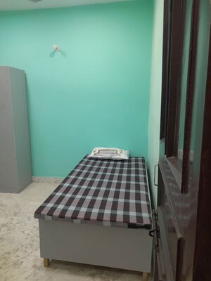  Pg For Rent in Rohini Sector 11