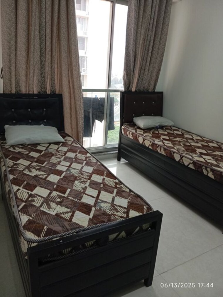 Bedroom, lake-bloom Pg For Boys & Girls In Powai 10687985
