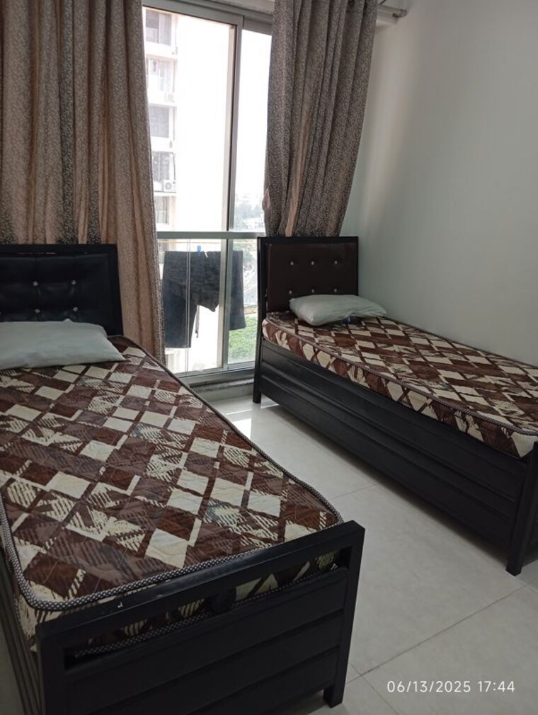 Bedroom, lake-bloom Pg For Boys & Girls In Powai 10687985
