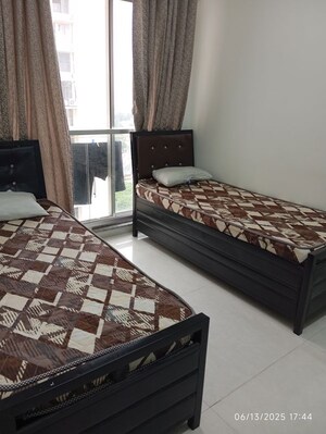 Bedroom in  Pg at Lake Bloom, Powai – for Rent