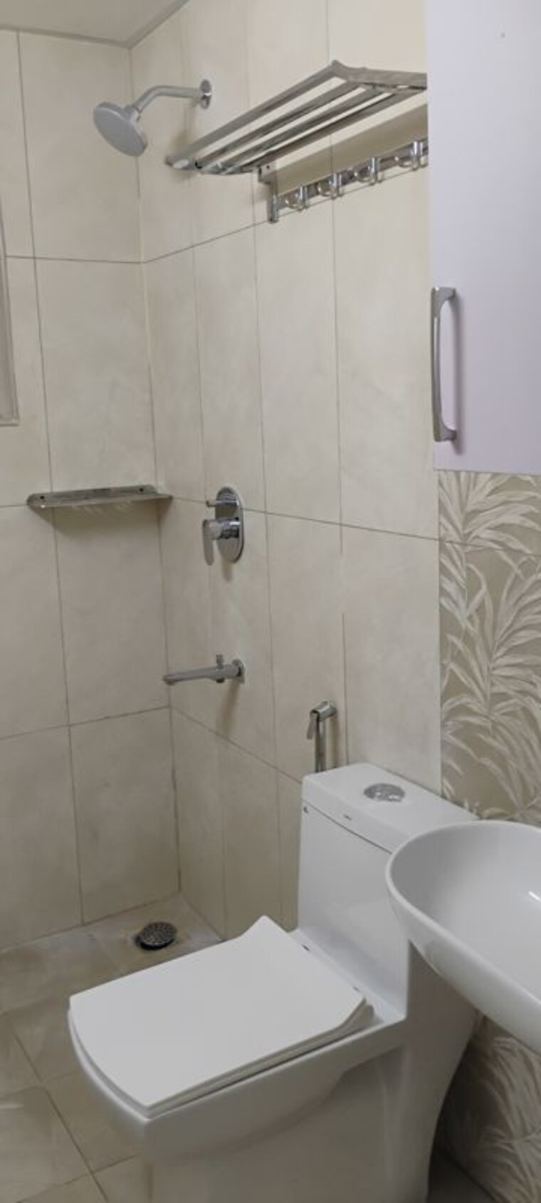 Bathroom, ds-max-sahara 2 Bedroom 1100 Sq.Ft. Apartment In Hosa Road Bangalore 10687958