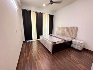 3 BHK Builder Floor For Rent in Ansal Esencia-Mulberry Homes, Sector 67