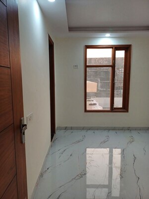 6+ BHK Independent House For Sale in Tajpur