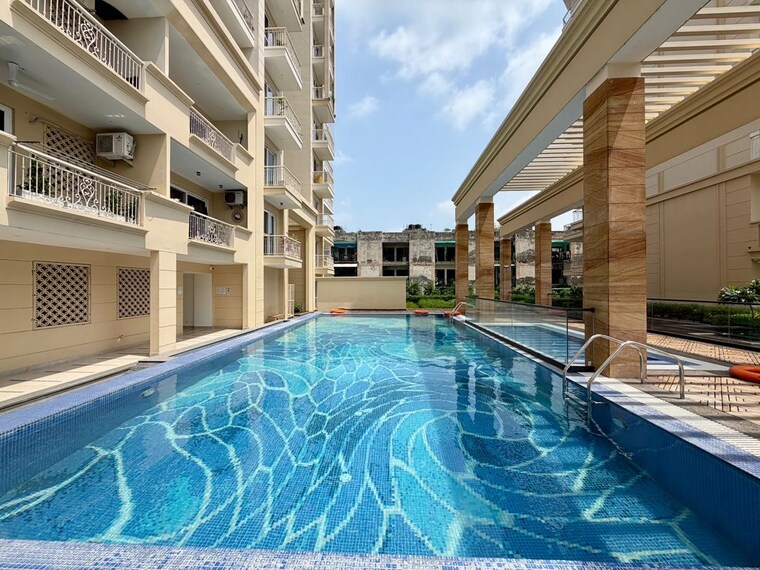 Swimming Pool, dhakoli 4 Bedroom 1950 Sq.Ft. Apartment In Dhakoli Zirakpur 10688048