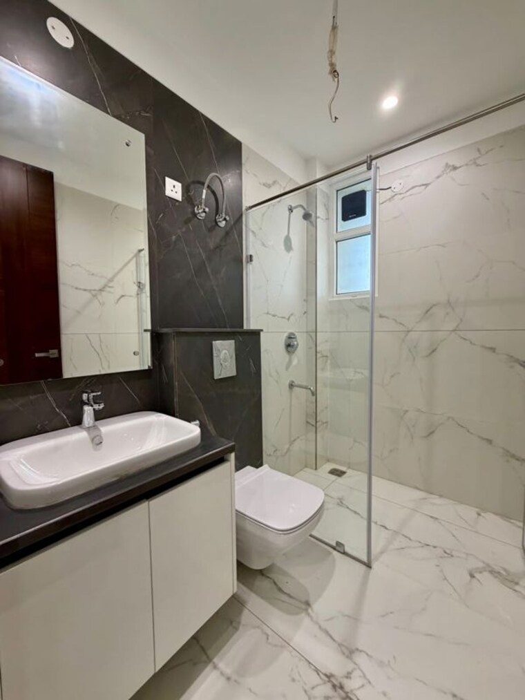 Attached Bathroom, dhakoli 4 Bedroom 1950 Sq.Ft. Apartment In Dhakoli Zirakpur 10688048