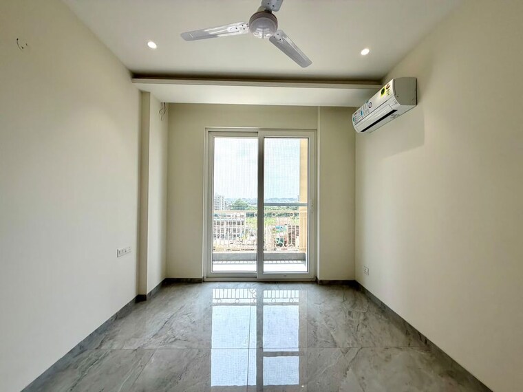 Room, dhakoli 4 Bedroom 1950 Sq.Ft. Apartment In Dhakoli Zirakpur 10688048