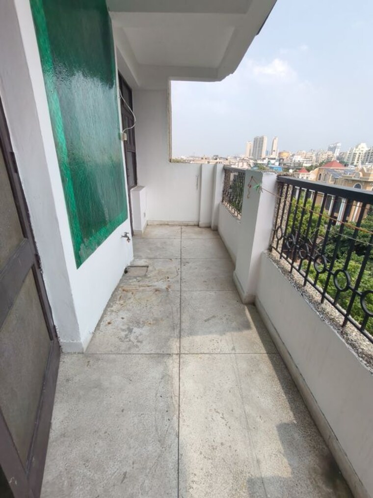 Balcony, rwa-apartments-sector-51 2 Bedroom 1200 Sq.Ft. Apartment In Sector 51 Noida 10688045