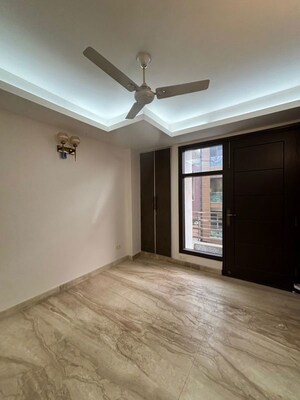 Room in 3 BHK Builder Floor at East Of Kailash – for Sale