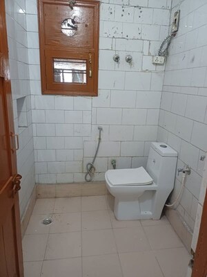 Bathroom in 2 BHK Builder Floor at Sector 23 Dwarka – for Rent