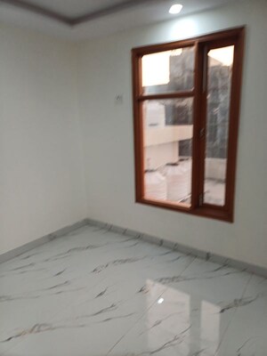 Room in 2 BHK Independent House at Badarpur – for Sale