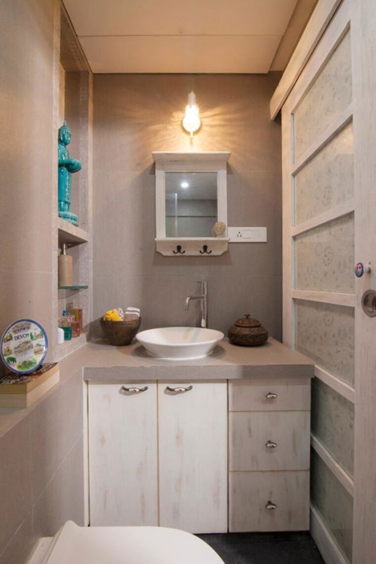 Bathroom, dhaval-ganga 2 Bedroom 750 Sq.Ft. Apartment In Bandra West Mumbai 10688088
