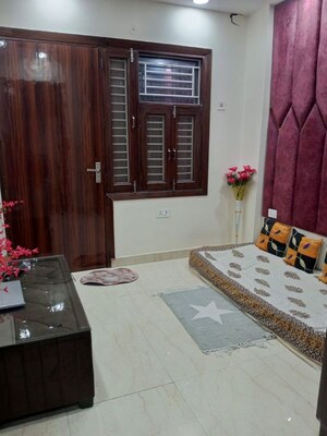Living Room in 2 BHK Builder Floor at Uttam Nagar – for Rent