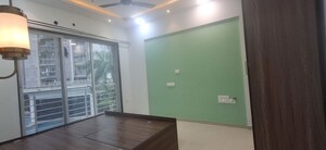 Room in 2 BHK Apartment at Lokhandwala Octacrest, Kandivali East – for Sale
