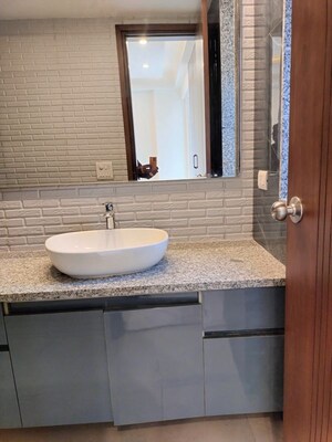Bathroom in 3 BHK Apartment at Hauz Khas – for Sale