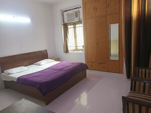Bedroom in 6+ BHK Villa at Sector 56 – for Sale