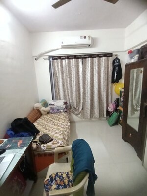 Room in 1 BHK Apartment at Goregaon West – for Sale