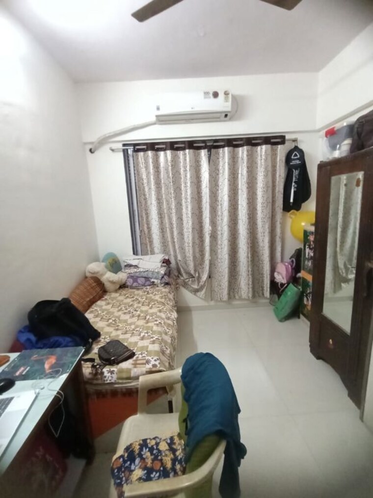 Room, goregaon west 1 Bedroom 415 Sq.Ft. Apartment In Goregaon West Mumbai 10688135