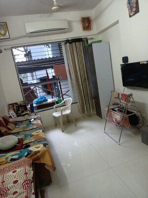 1 BHK Apartment For Sale in Goregaon West