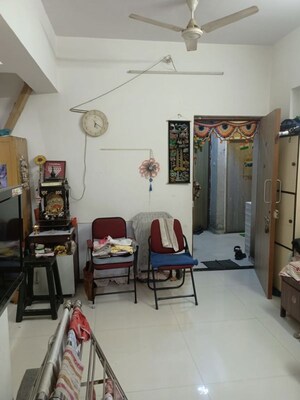 Room in 1 BHK Apartment at Goregaon West – for Sale