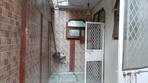 Balcony in 2 BHK Builder Floor at Vaishali Sector 2 – for Rent