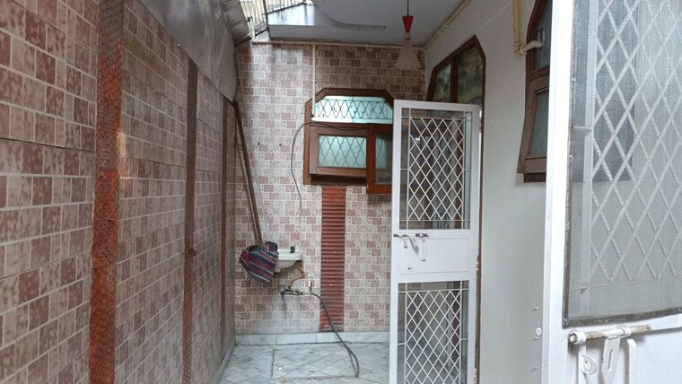 Balcony, vaishali sector 2 2 Bedroom 1000 Sq.Ft. Builder Floor In Vaishali Sector 2 Ghaziabad 10688141