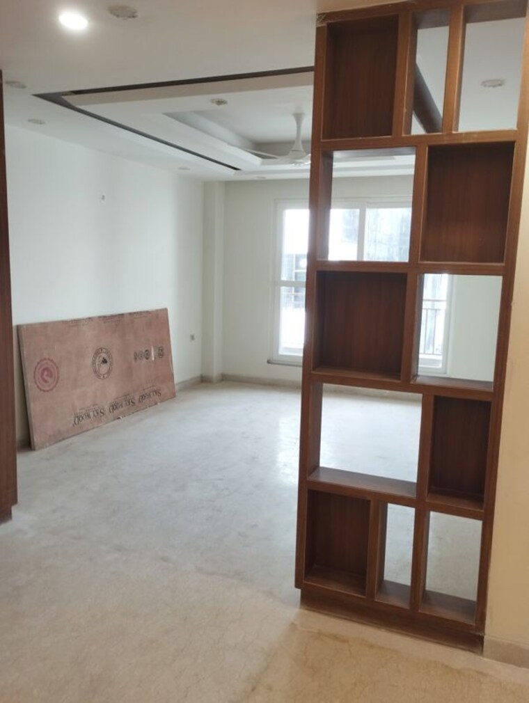 Room, sector 85 3 Bedroom 250 Sq.Ft. Builder Floor In Sector 85 Faridabad 10688150
