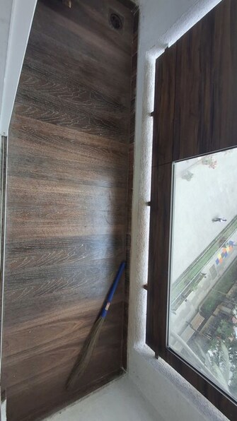 2 BHK Apartment For Rent in Gundecha Trillium in Kandivali East, Mumbai