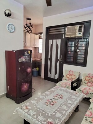 Living Room in 1 BHK Builder Floor at Uttam Nagar – for Rent