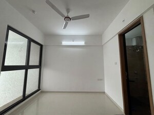 Room in 2 BHK Apartment at Majestique Signature Towers, Balewadi – for Rent