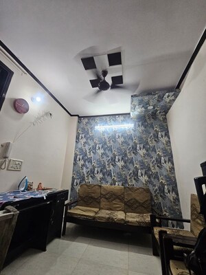 Team Area in 1 BHK Builder Floor at Uttam Nagar – for Rent